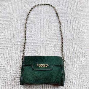Amanda Smith Suede Crossbody Bag Green Vintage Gold Chain Strap Retro Classic